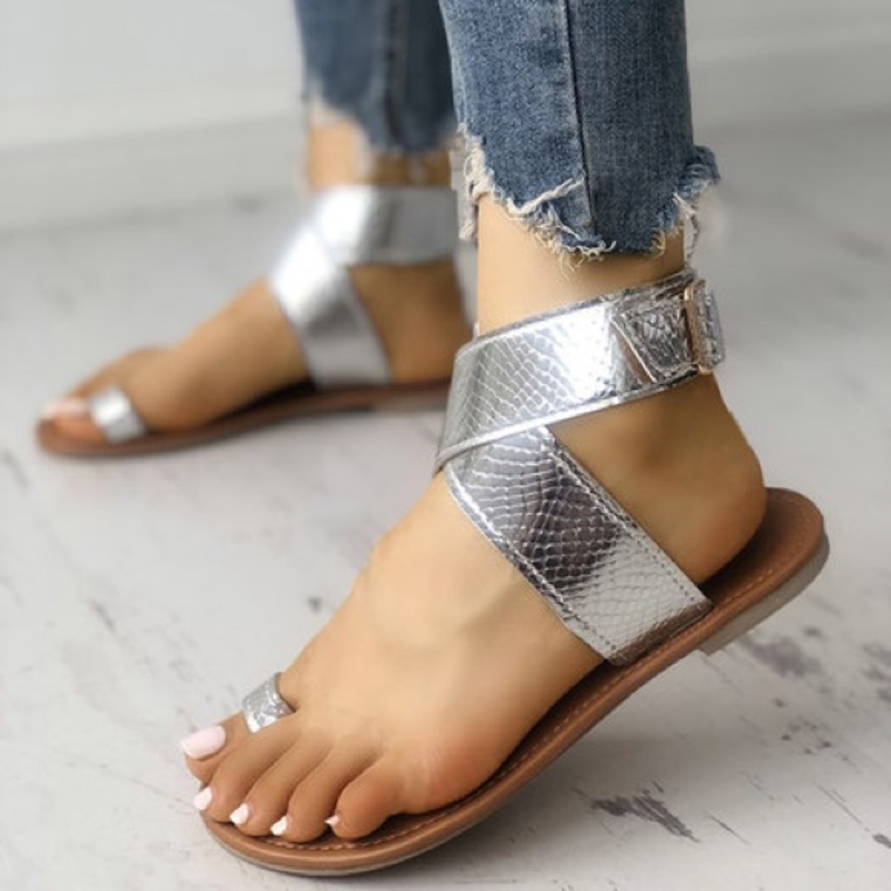 🌿🆕Just Arrived🌿Trendy Adjustable Buckle Sandals - Picture 4 of 4